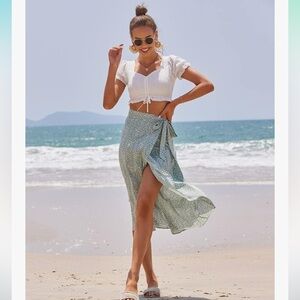 Elegant Green Floral Maxi Skirt